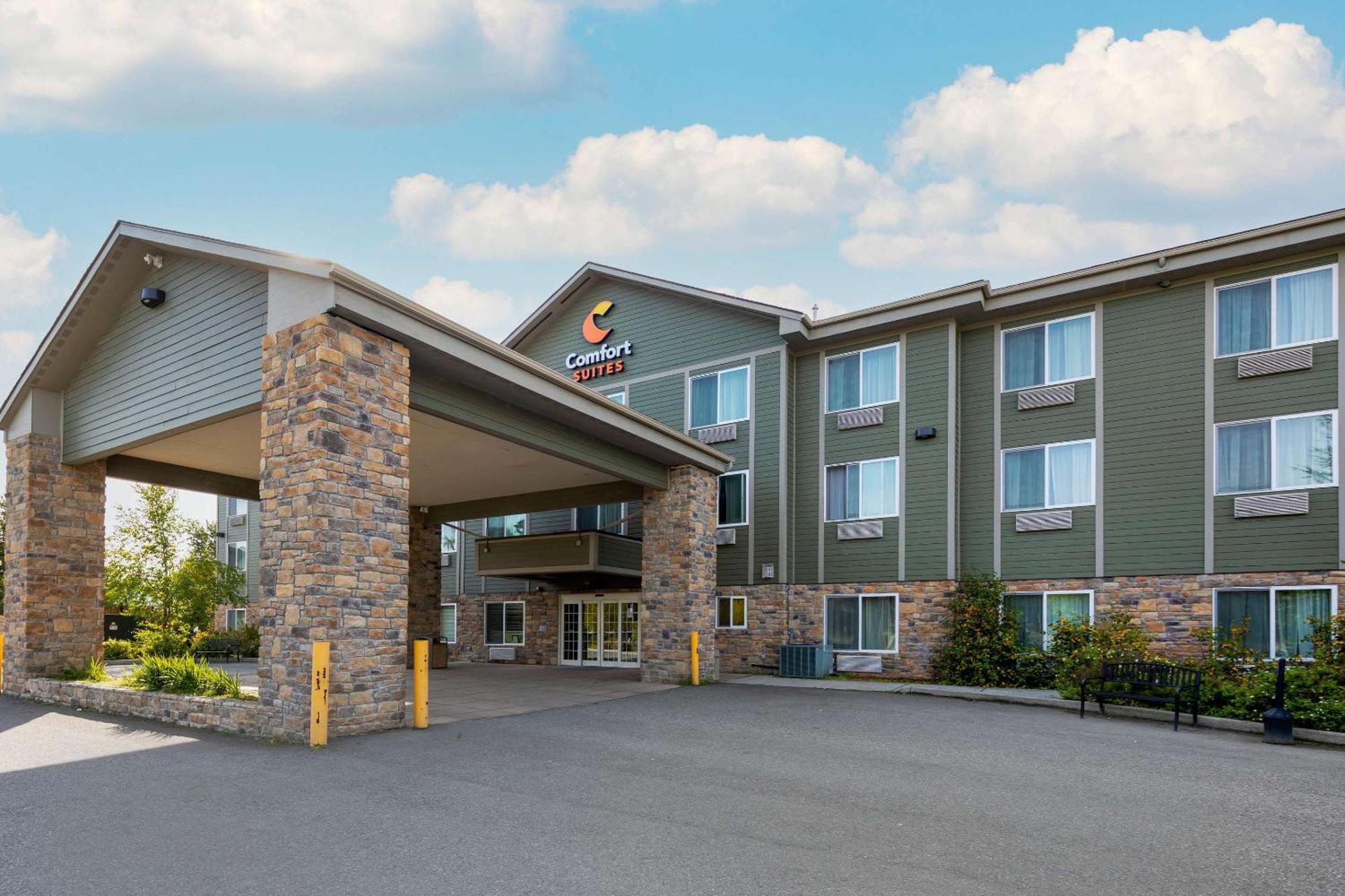 Comfort Suites Anchorage International Airport Exterior photo